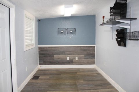 Immobilier commercial à vendre à Spring Hill, Floride: 37.16 m2 № 2131519 - photo 10
