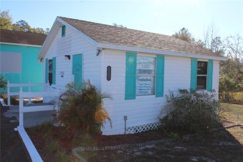 Immobilier commercial à vendre à Spring Hill, Floride: 37.16 m2 № 2131519 - photo 4