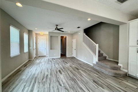 Adosado en alquiler en Windermere, Florida, 3 dormitorios, 164.25 m2 № 1843157 - foto 5