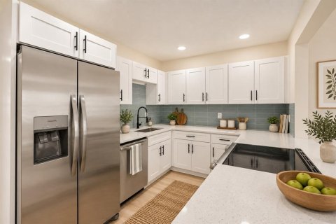 House in Orlando, Florida 3 bedrooms, 122.91 sq.m. № 2291121 - photo 2