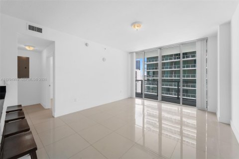 Condominio en alquiler en Miami, Florida, 1 dormitorio, 65.68 m2 № 2056586 - foto 6