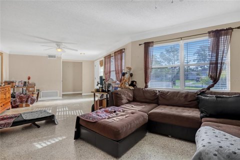 House in Rockledge, Florida 3 bedrooms, 156.35 sq.m. № 1885851 - photo 10
