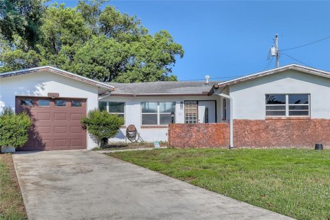 House in Rockledge, Florida 3 bedrooms, 156.35 sq.m. № 1885851 - photo 3