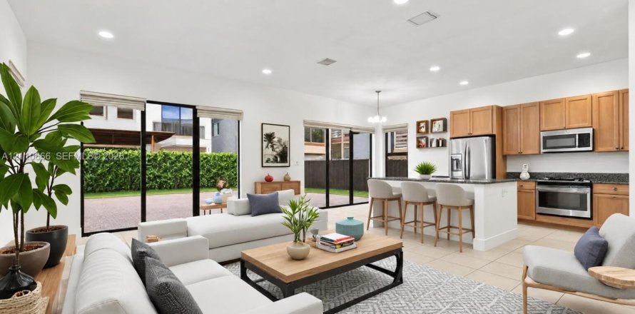 Casa en Hialeah, Florida 5 dormitorios, 226.31 m2 № 2426582
