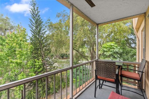 Condo in Tamarac, Florida, 1 bedroom  № 1991929 - photo 7