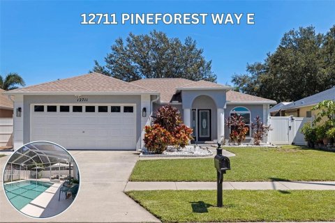 House in Largo, Florida 3 bedrooms, 138.98 sq.m. № 1905548 - photo 1