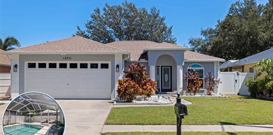House in Largo, Florida 3 bedrooms, 138.98 sq.m. № 1905548
