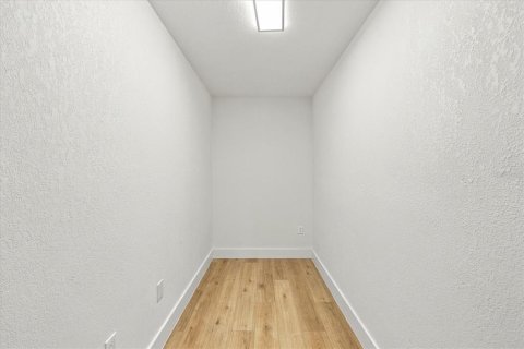 Villa ou maison à vendre à Sarasota, Floride: 3 chambres, 216.09 m2 № 2421802 - photo 29