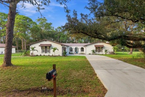 Villa ou maison à Sarasota, Floride 3 chambres, 216.09 m2 № 2421802