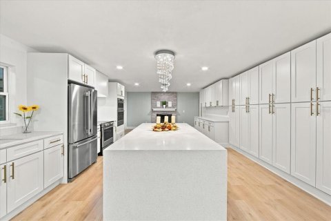 Villa ou maison à vendre à Sarasota, Floride: 3 chambres, 216.09 m2 № 2421802 - photo 21
