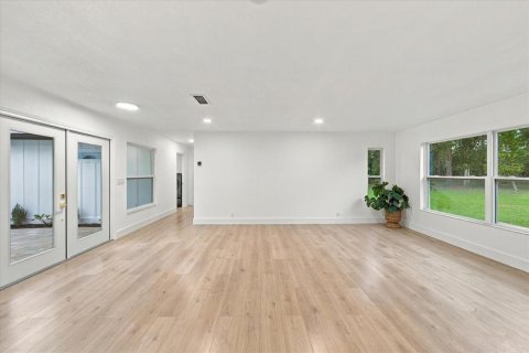 Villa ou maison à vendre à Sarasota, Floride: 3 chambres, 216.09 m2 № 2421802 - photo 12