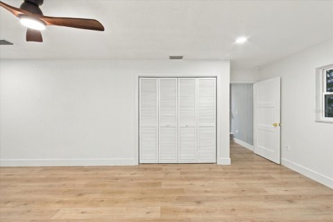 Villa ou maison à vendre à Sarasota, Floride: 3 chambres, 216.09 m2 № 2421802 - photo 27