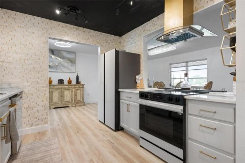 Villa ou maison à vendre à Nokomis, Floride: 2 chambres, 203.55 m2 № 2099686 - photo 5