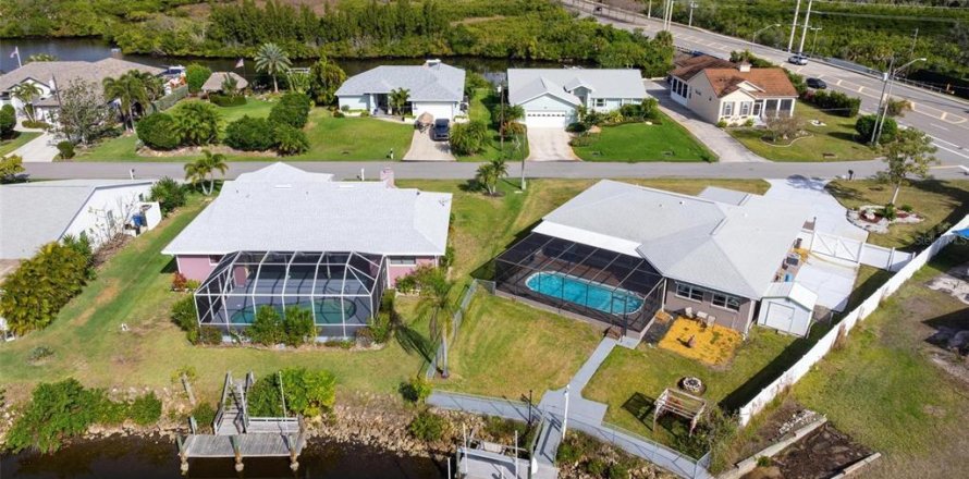 Villa ou maison à Nokomis, Floride 2 chambres, 203.55 m2 № 2099686
