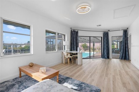 Villa ou maison à vendre à Nokomis, Floride: 2 chambres, 203.55 m2 № 2099686 - photo 14