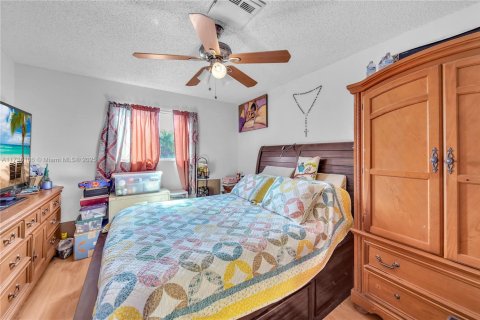 Adosado en venta en Sunrise, Florida, 3 dormitorios, 162.58 m2 № 1488158 - foto 20