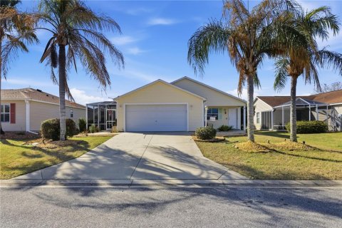 Villa ou maison à The Villages, Floride 3 chambres, 136.29 m2 № 2113460