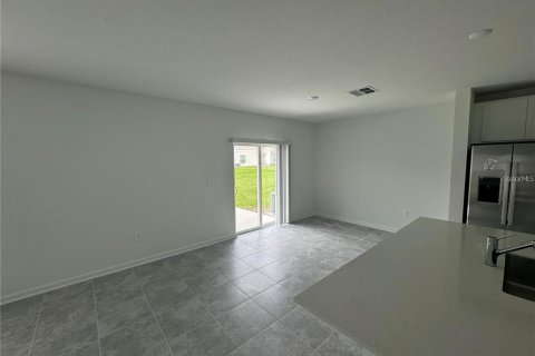 Villa ou maison à louer à Davenport, Floride: 4 chambres, 179.49 m2 № 2425997 - photo 5
