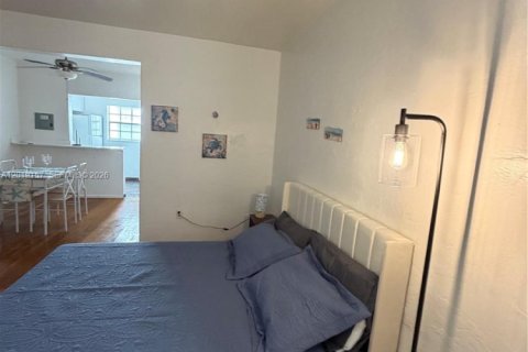 Appartement à louer à Miami Beach, Floride: 29.73 m2 № 2083967 - photo 2