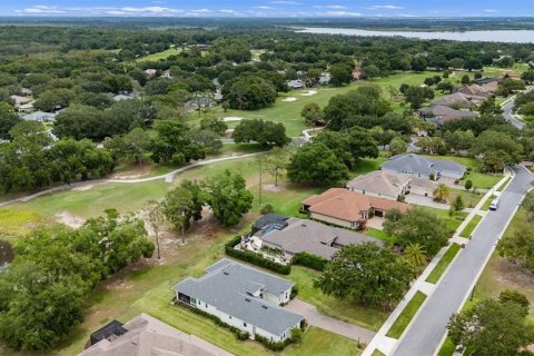 House in Lady Lake, Florida 4 bedrooms, 235.14 sq.m. № 1771275 - photo 25