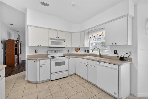 Casa en venta en Leesburg, Florida, 2 dormitorios, 148.64 m2 № 2107307 - foto 17
