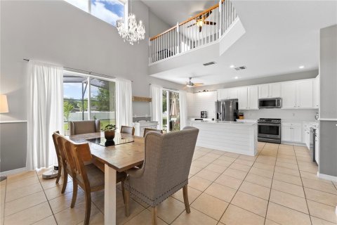 Casa en venta en Kissimmee, Florida, 6 dormitorios, 262.08 m2 № 1648971 - foto 17