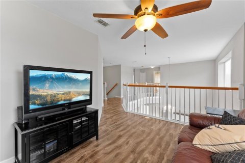 Casa en venta en Kissimmee, Florida, 6 dormitorios, 262.08 m2 № 1648971 - foto 29