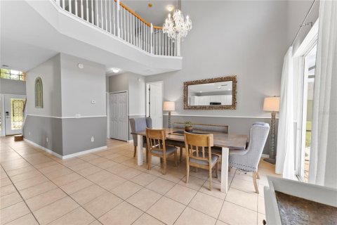 Casa en venta en Kissimmee, Florida, 6 dormitorios, 262.08 m2 № 1648971 - foto 16
