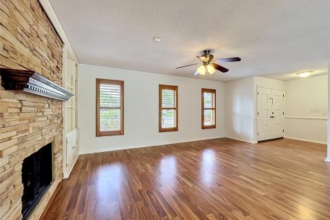 House in Longwood, Florida 4 bedrooms, 205.5 sq.m. № 2096939 - photo 12