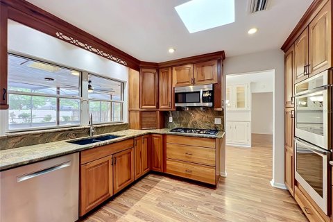 House in Longwood, Florida 4 bedrooms, 205.5 sq.m. № 2096939 - photo 22
