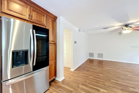 House in Longwood, Florida 4 bedrooms, 205.5 sq.m. № 2096939 - photo 26