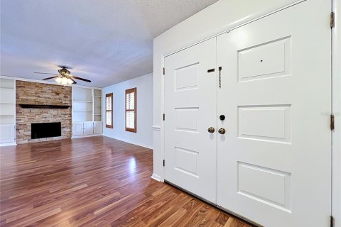 House in Longwood, Florida 4 bedrooms, 205.5 sq.m. № 2096939 - photo 9