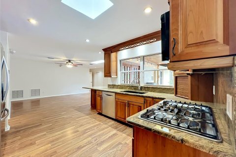 House in Longwood, Florida 4 bedrooms, 205.5 sq.m. № 2096939 - photo 21
