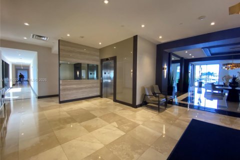 Снять в аренду кондоминиум в Авентура, Флорида 2 спальни, 105.82м2, № 2030064 - фото 26