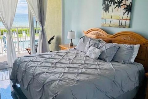 Condo in Jensen Beach, Florida, 1 bedroom  № 2389893 - photo 8