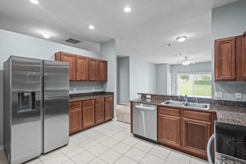 House in Spring Hill, Florida 3 bedrooms, 149.29 sq.m. № 1827053 - photo 10