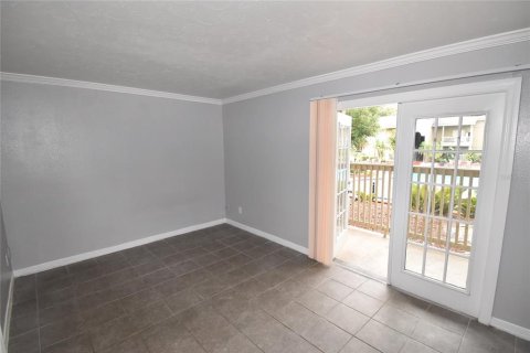 Condo in Altamonte Springs, Florida, 1 bedroom  № 1879764 - photo 9