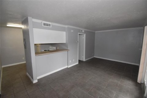 Condo in Altamonte Springs, Florida, 1 bedroom  № 1879764 - photo 16