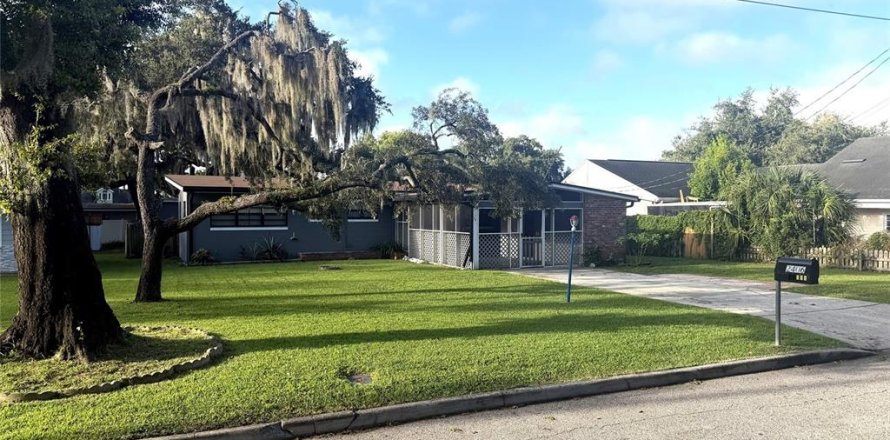 Villa ou maison à Belle Isle, Floride 3 chambres, 126.81 m2 № 2389184