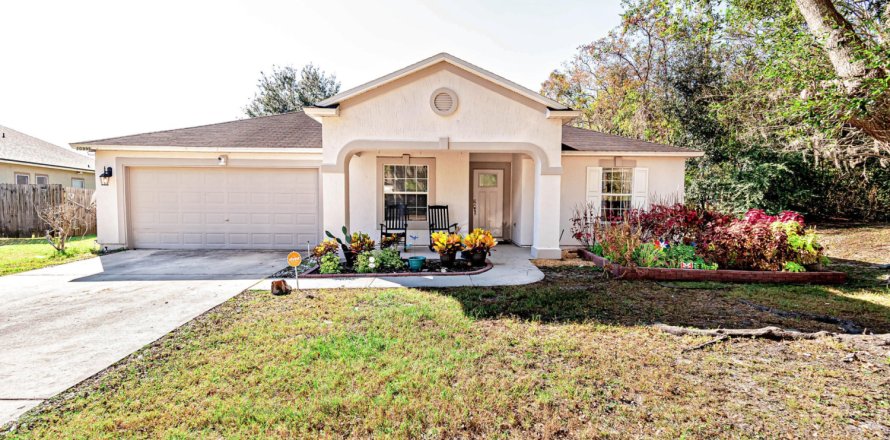 House in Jacksonville, Florida 3 bedrooms, 161.19 sq.m. № 848714