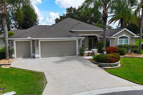Villa ou maison à vendre à The Villages, Floride: 3 chambres, 225.75 m2 № 1789737 - photo 2