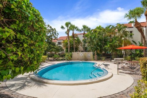 Townhouse in Clearwater, Florida 3 bedrooms, 175.21 sq.m. № 1885969 - photo 4