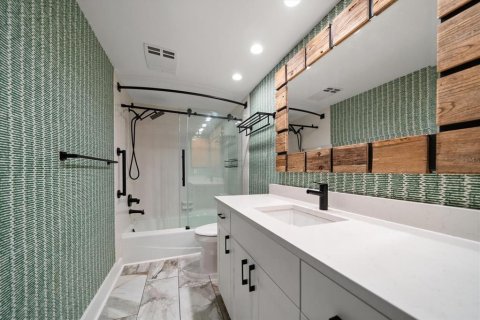 Townhouse in Clearwater, Florida 3 bedrooms, 175.21 sq.m. № 1885969 - photo 30