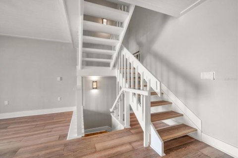 Townhouse in Clearwater, Florida 3 bedrooms, 175.21 sq.m. № 1885969 - photo 16