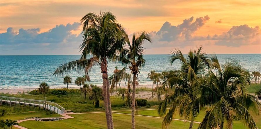 Condominio en Longboat Key, Florida, 3 dormitorios № 1884686