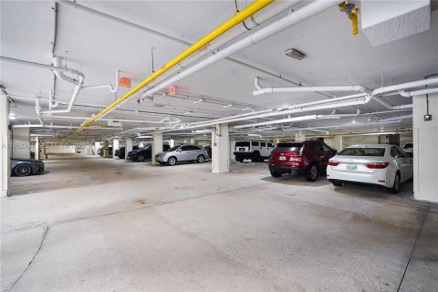 Copropriété à louer à Sunrise, Floride: 2 chambres, 109.07 m2 № 2008909 - photo 28