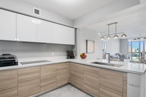 Кондоминиум с 2 спальнями в Санни-Айлс-Бич, Флорида № 2023913