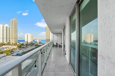 Купить кондоминиум в Санни-Айлс-Бич, Флорида 2 спальни, 143.16м2, № 2023913 - фото 28