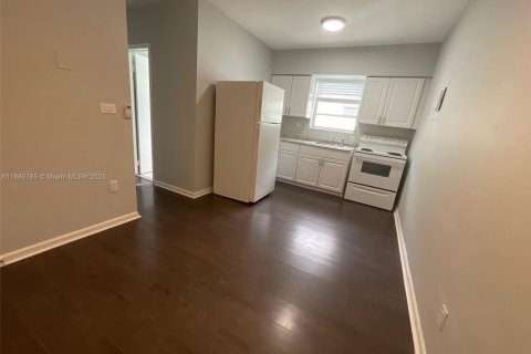 Appartement à louer à Miami Beach, Floride: 39.02 m2 № 1939113 - photo 7