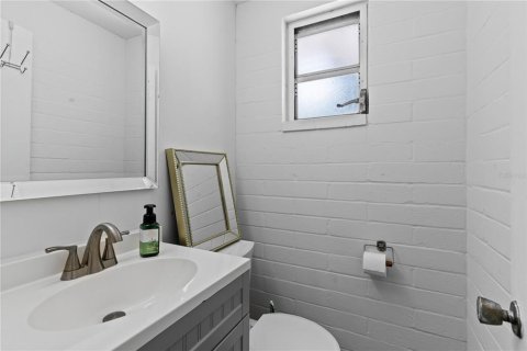 Casa en venta en Gainesville, Florida, 3 dormitorios, 208.29 m2 № 1803413 - foto 27